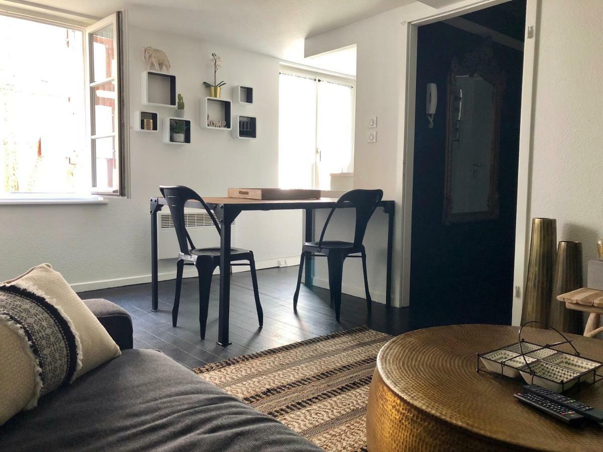 Apartment Writers *